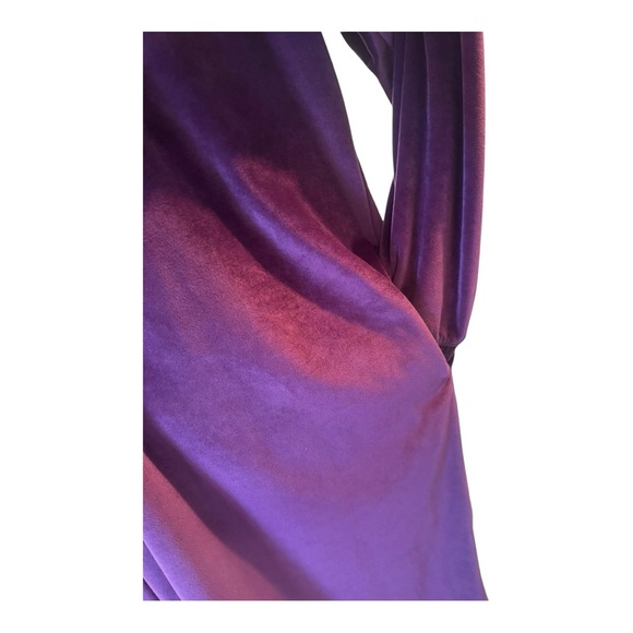 Crowntuft XL Velvet Robe Vintage Saybury Maroon ValourSmocked Long Sleeved Dress - Picture 8 of 9